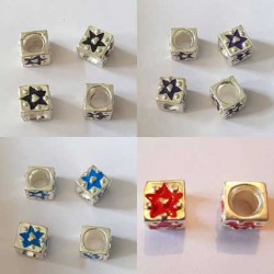 Perle N°0584 carré métal