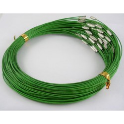 Collier tour de cou fil câblé rigide vert de mer fermoir à visser N°01
